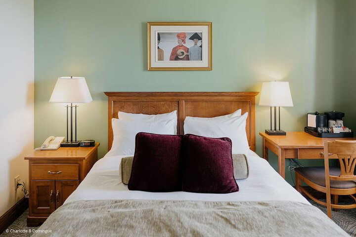 Room 8 of 53