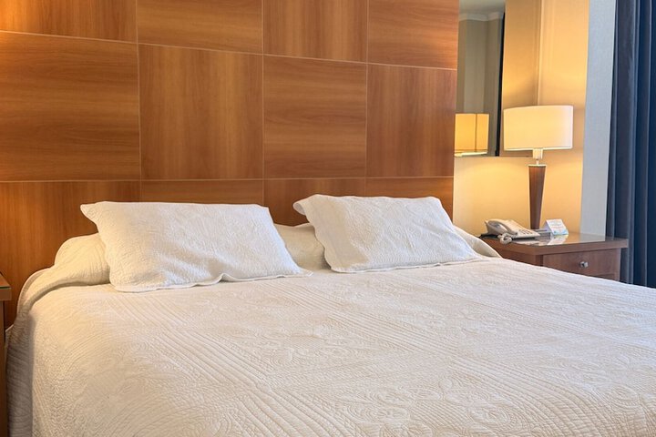 Room 17 of 50