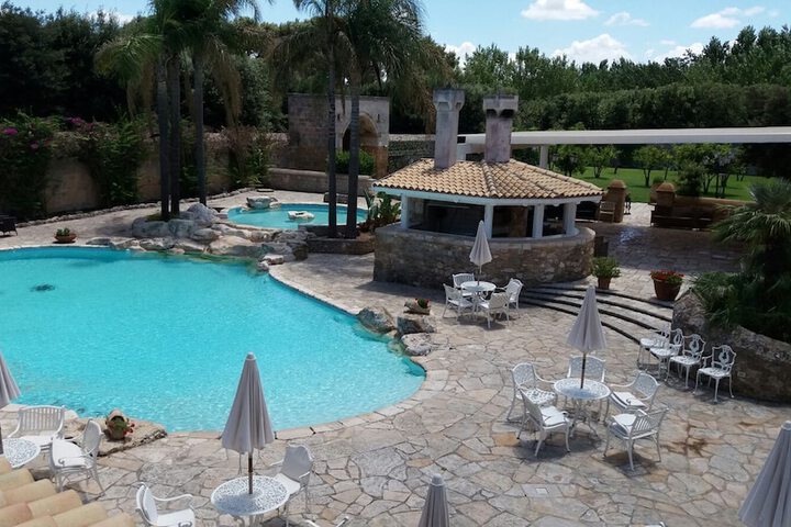 Pool 42 of 120