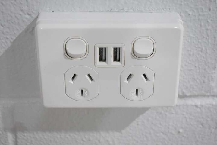 Room 5 of 61
