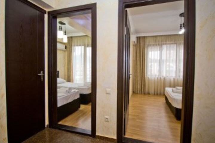 Room 55 of 93