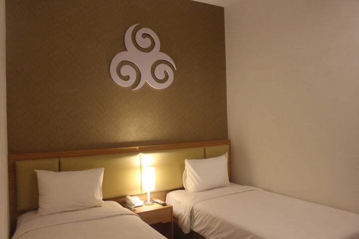 Room 16 of 55