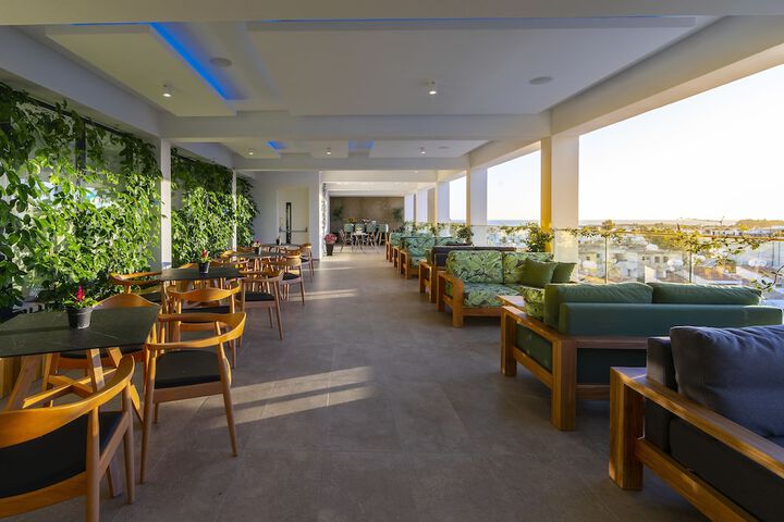 Terrace/Patio 91 of 99