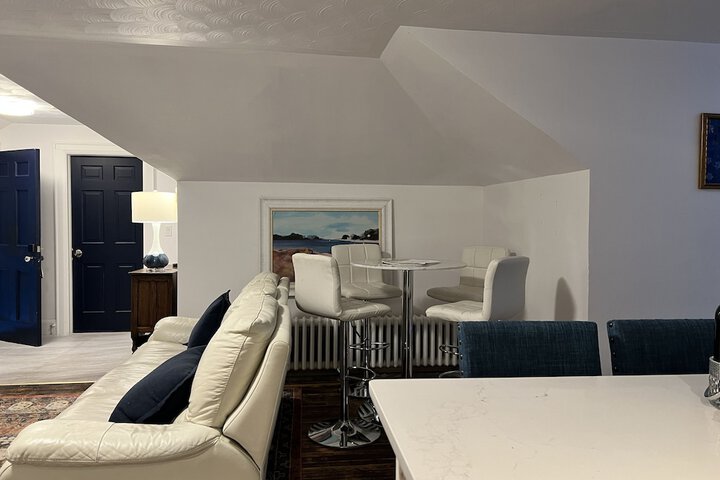 Room 45 of 162