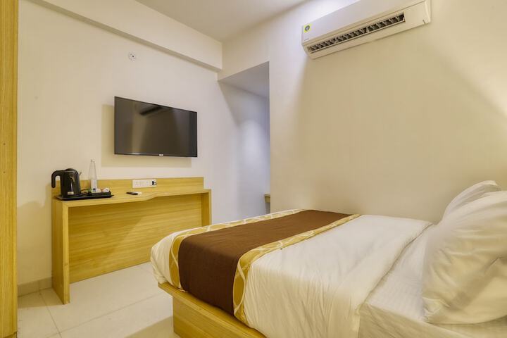 Room 50 of 90