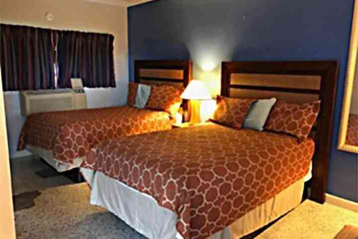 Room 8 of 25