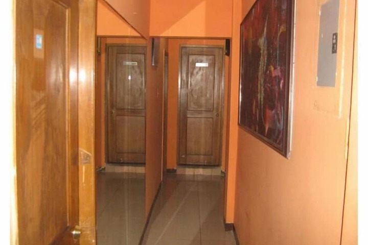 Ballroom/Hall 30 of 32