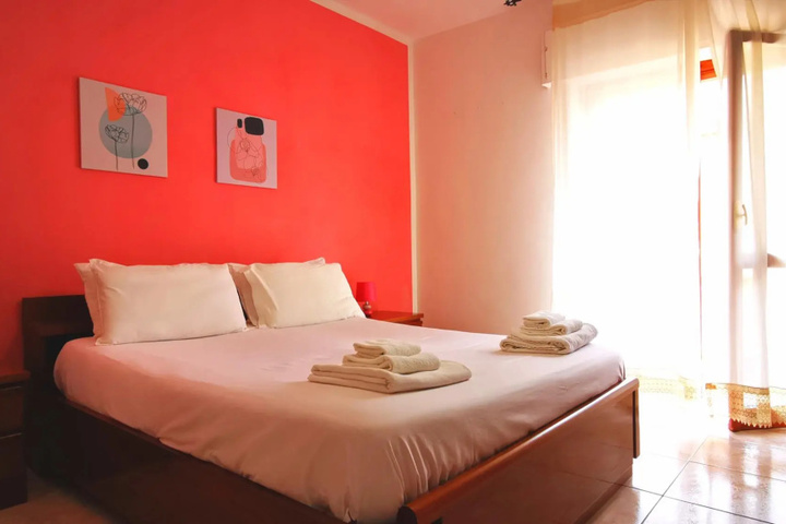 Room 4 of 13