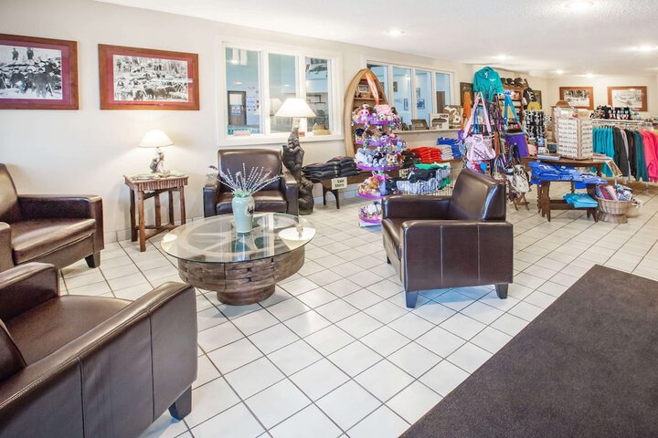 Hotel Interior 2 of 30