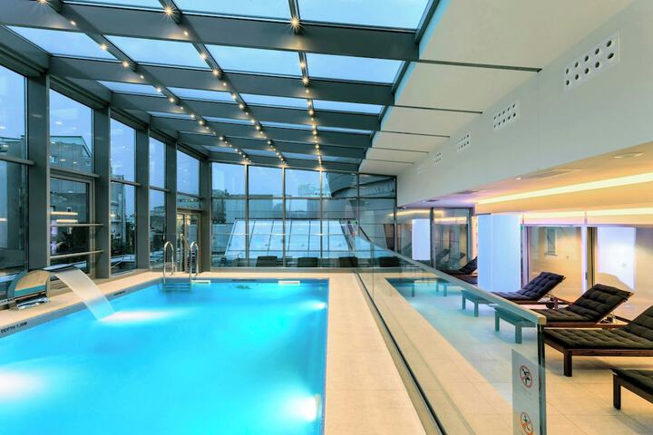 Pool 45 of 90