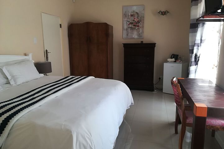 Room 15 of 78
