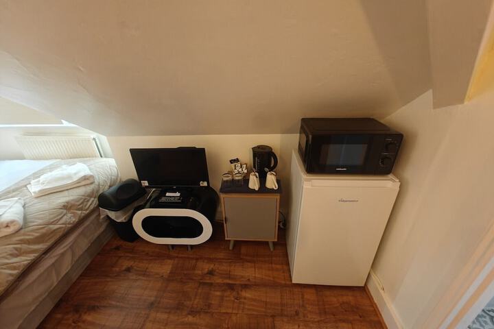 Room 59 of 153