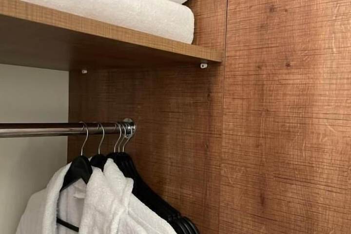 Room 15 of 35