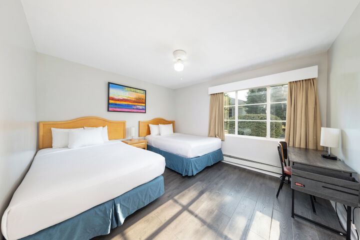Room 3 of 71