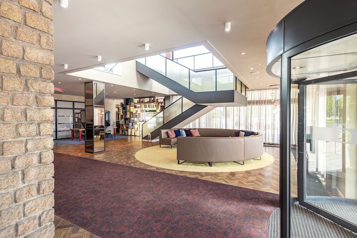 Lobby Entry