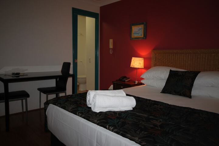 Room 10 of 71