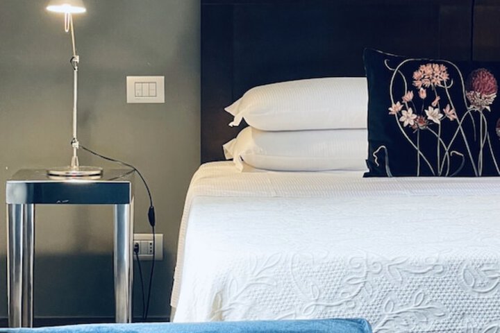 Room 21 of 73