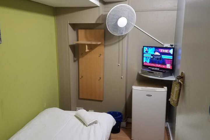 Room 18 of 51