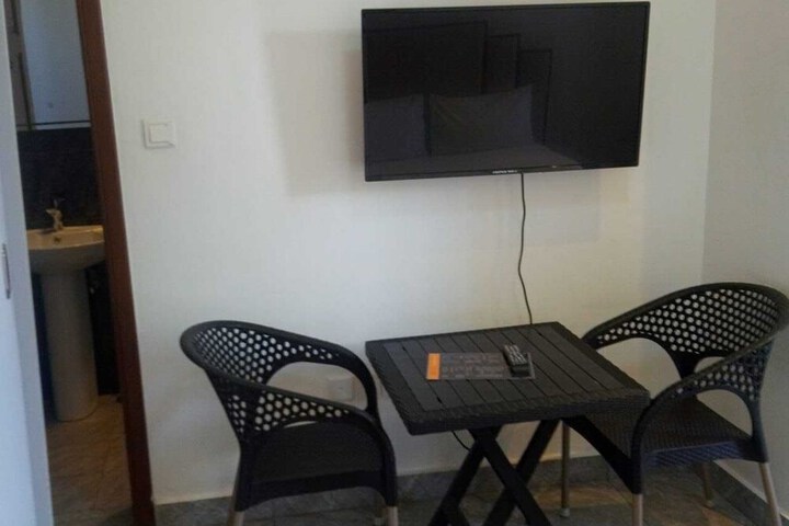 Room 14 of 20