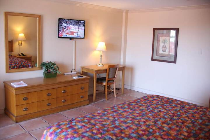 Room 14 of 29