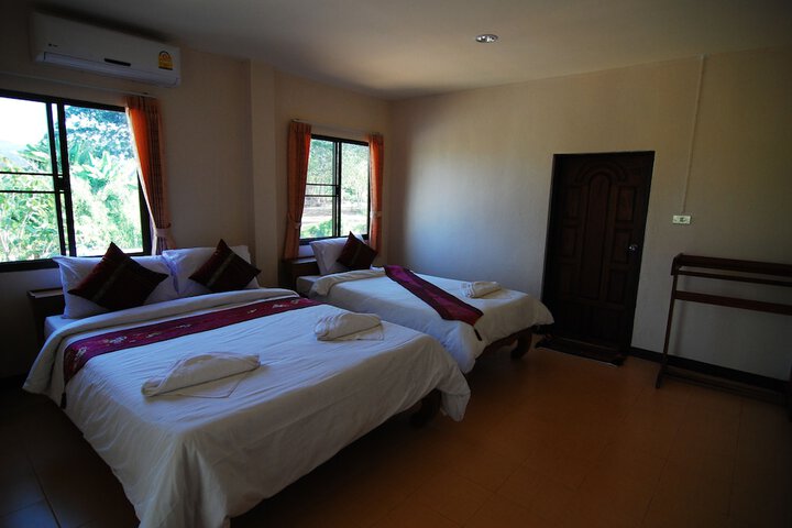 Room 9 of 56