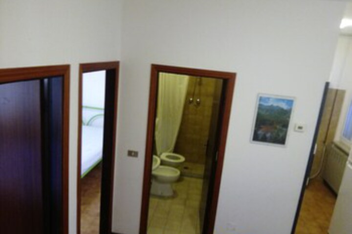 Room 20 of 50