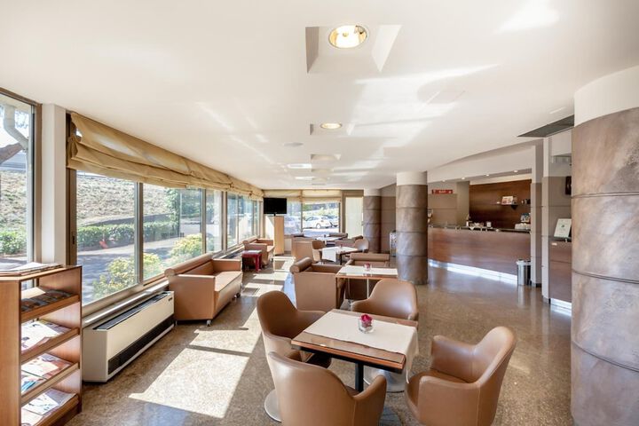 Hotel Interior 4 of 63