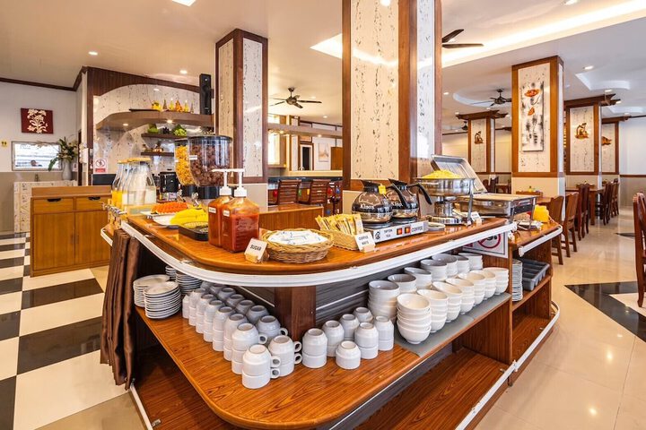 Breakfast/Coffee Service 35 of 42