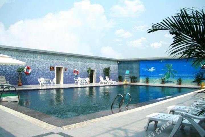 Fitness Facility Photos