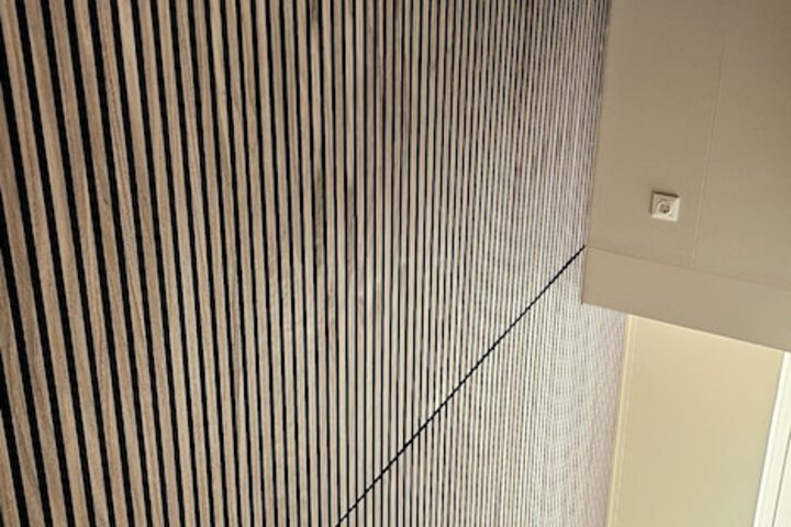 Room 10 of 39