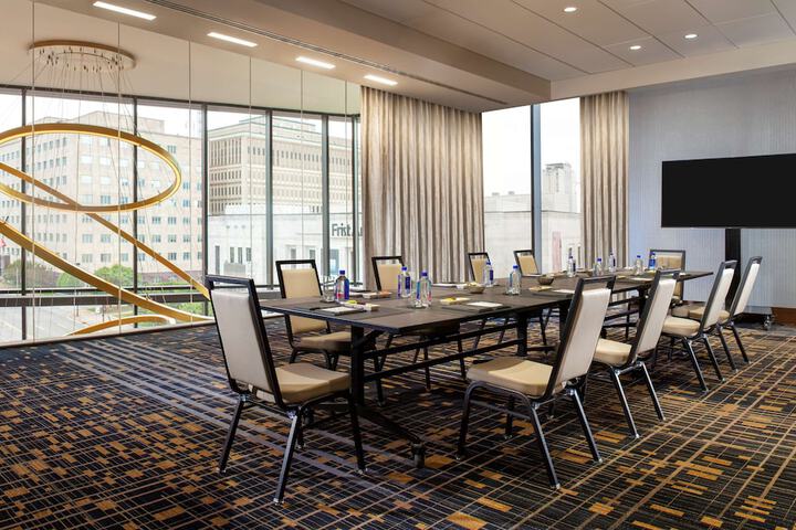 Meeting facility
