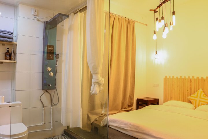 Room 86 of 109