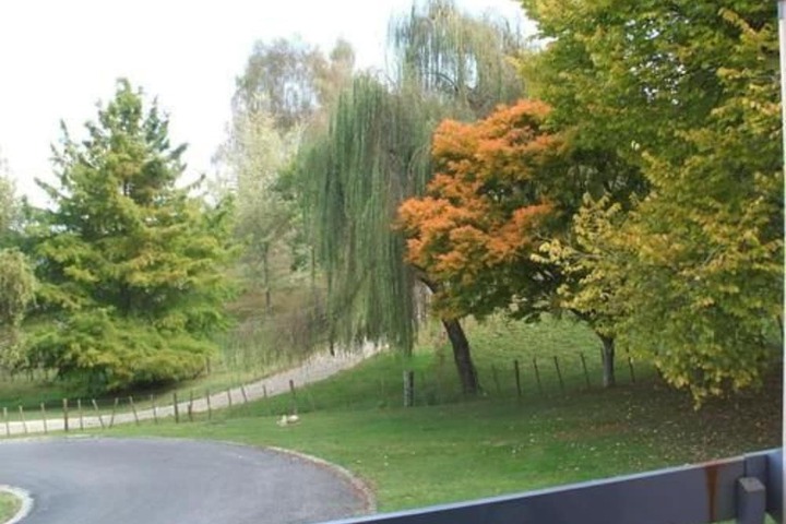 Property Grounds 23 of 28