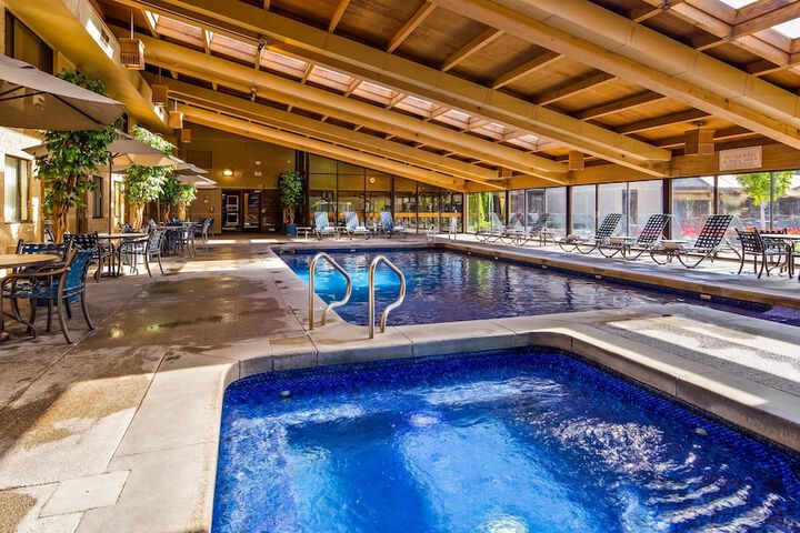 Pool 19 of 32