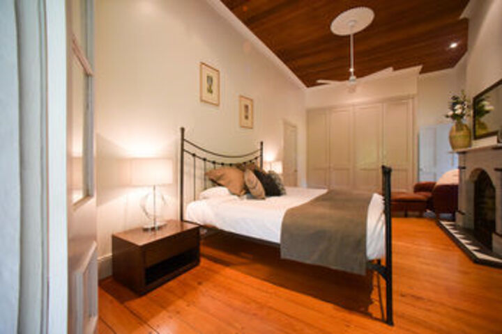 Room 50 of 75
