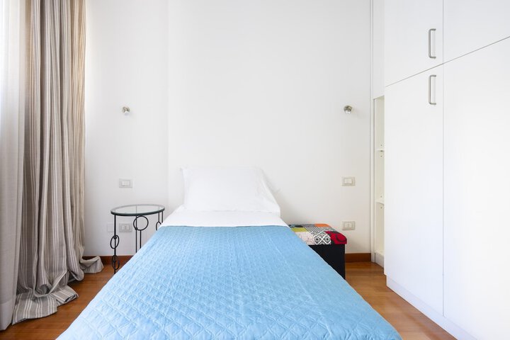 Room 45 of 51