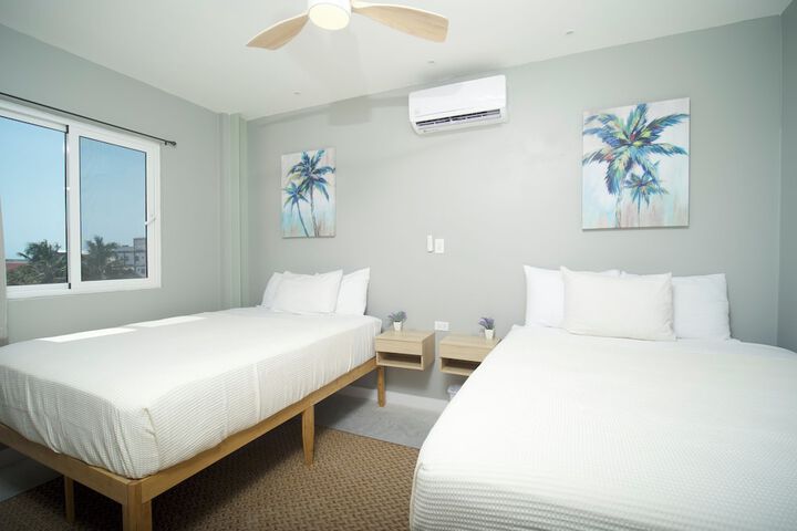 Room 12 of 53