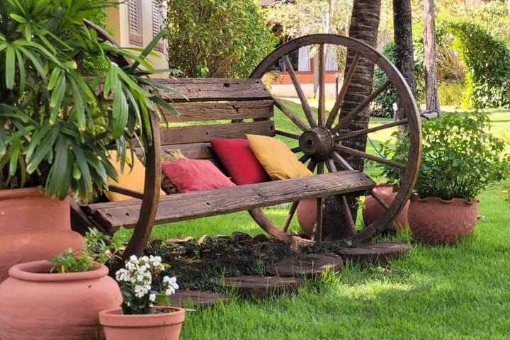 Hotel Exterior 86 of 97