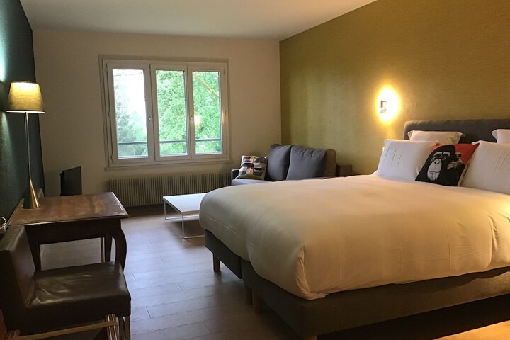 Room 7 of 36