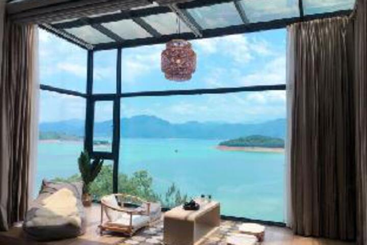 Xiyan Enjoy Lake Living