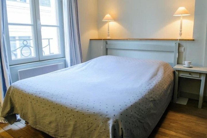 Room 16 of 45