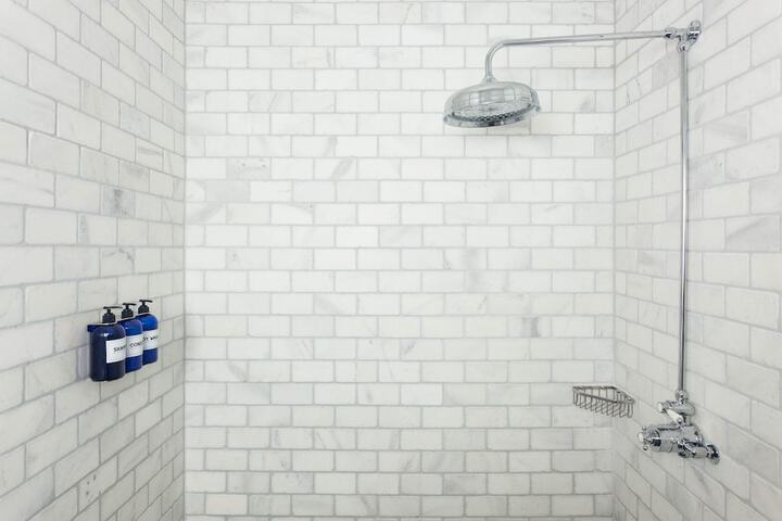 Room 50 of 71