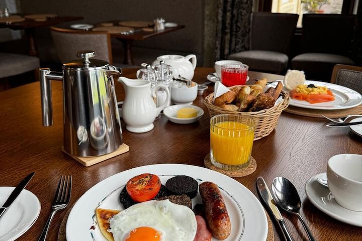 Breakfast/Coffee Service 39 of 52
