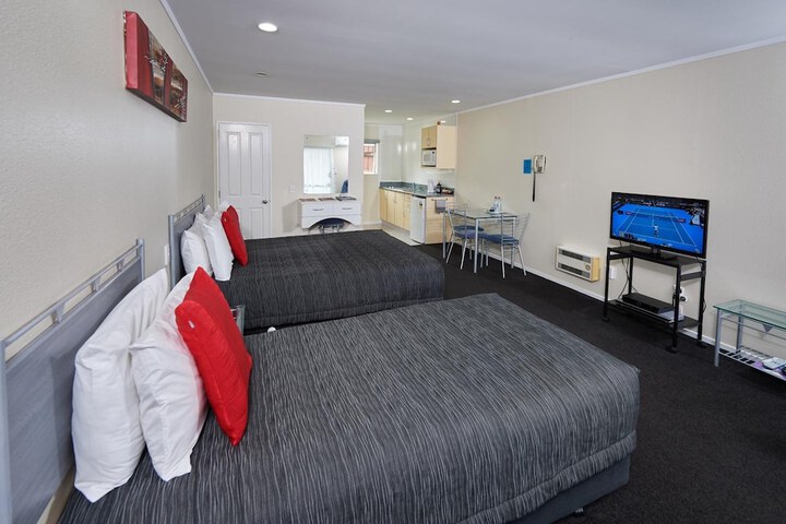 Room 16 of 57