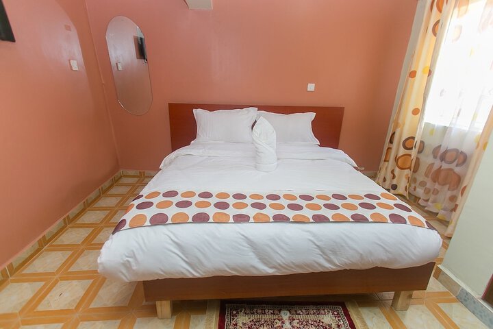 Room 54 of 163