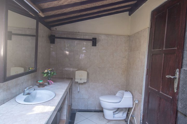 Room 10 of 81