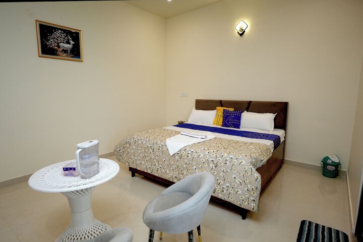 Room 27 of 35
