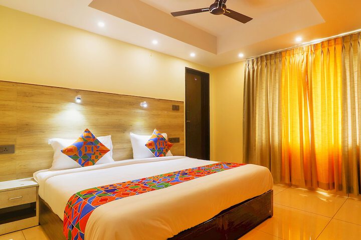 Exterior of Fabhotel Surya Grand I