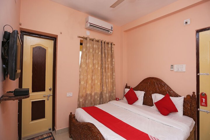 Room 15 of 19
