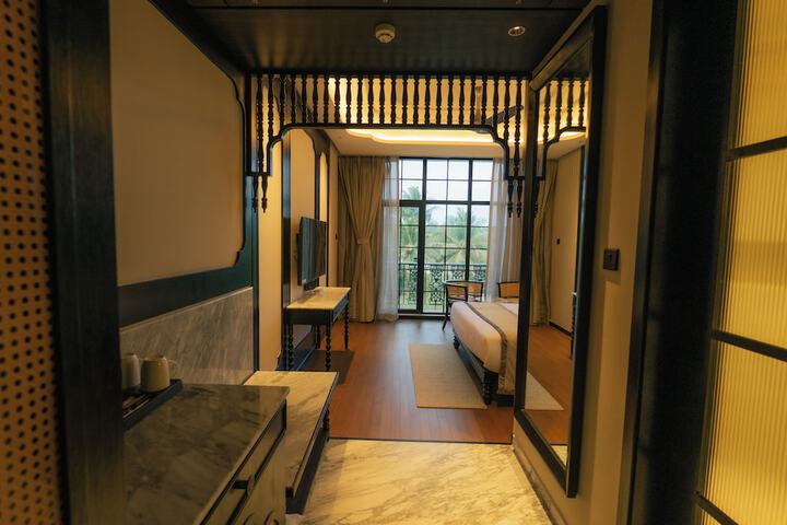 Room 20 of 35